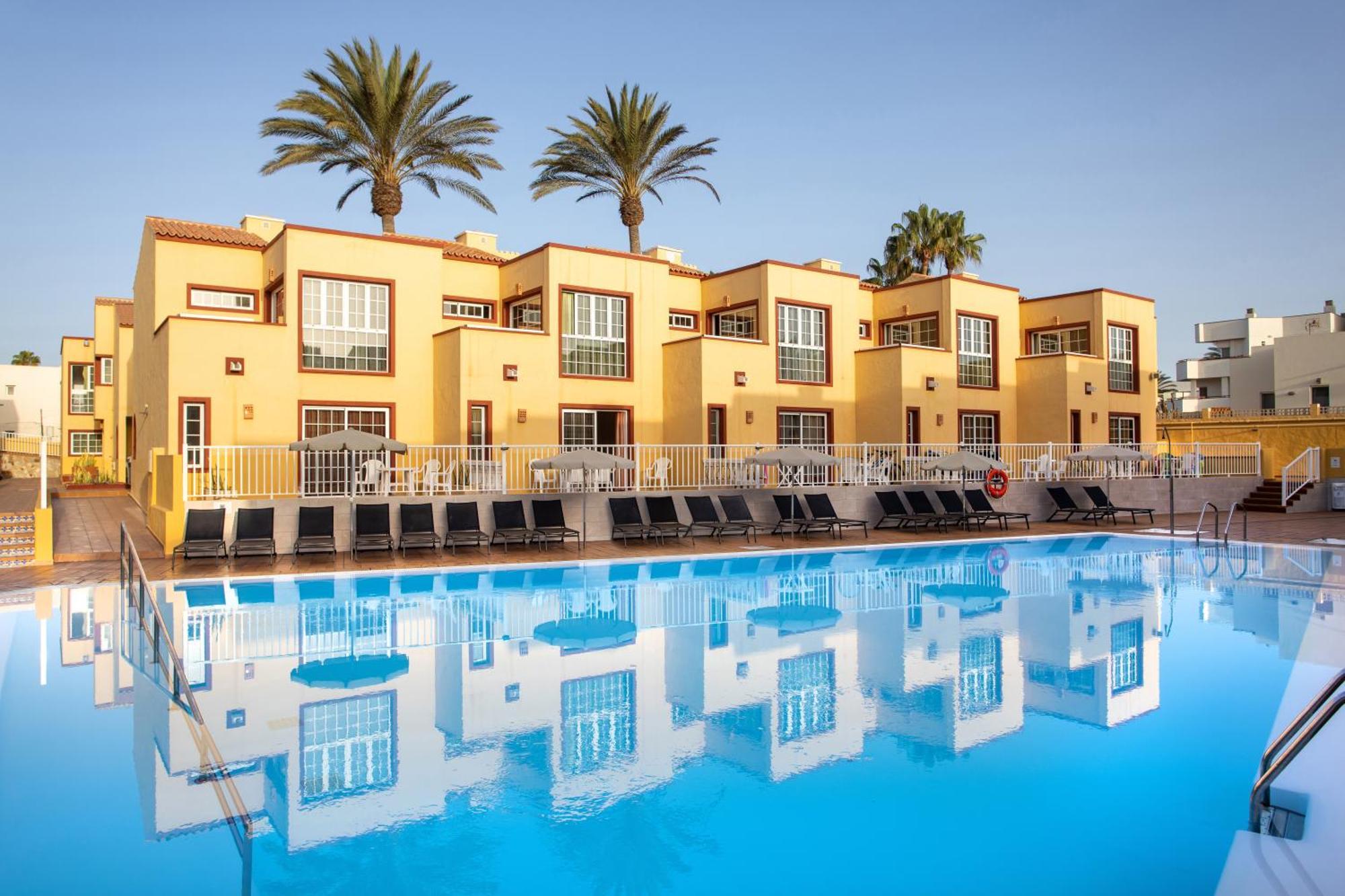 Apartamentos Maxorata Beach Коральео Экстерьер фото