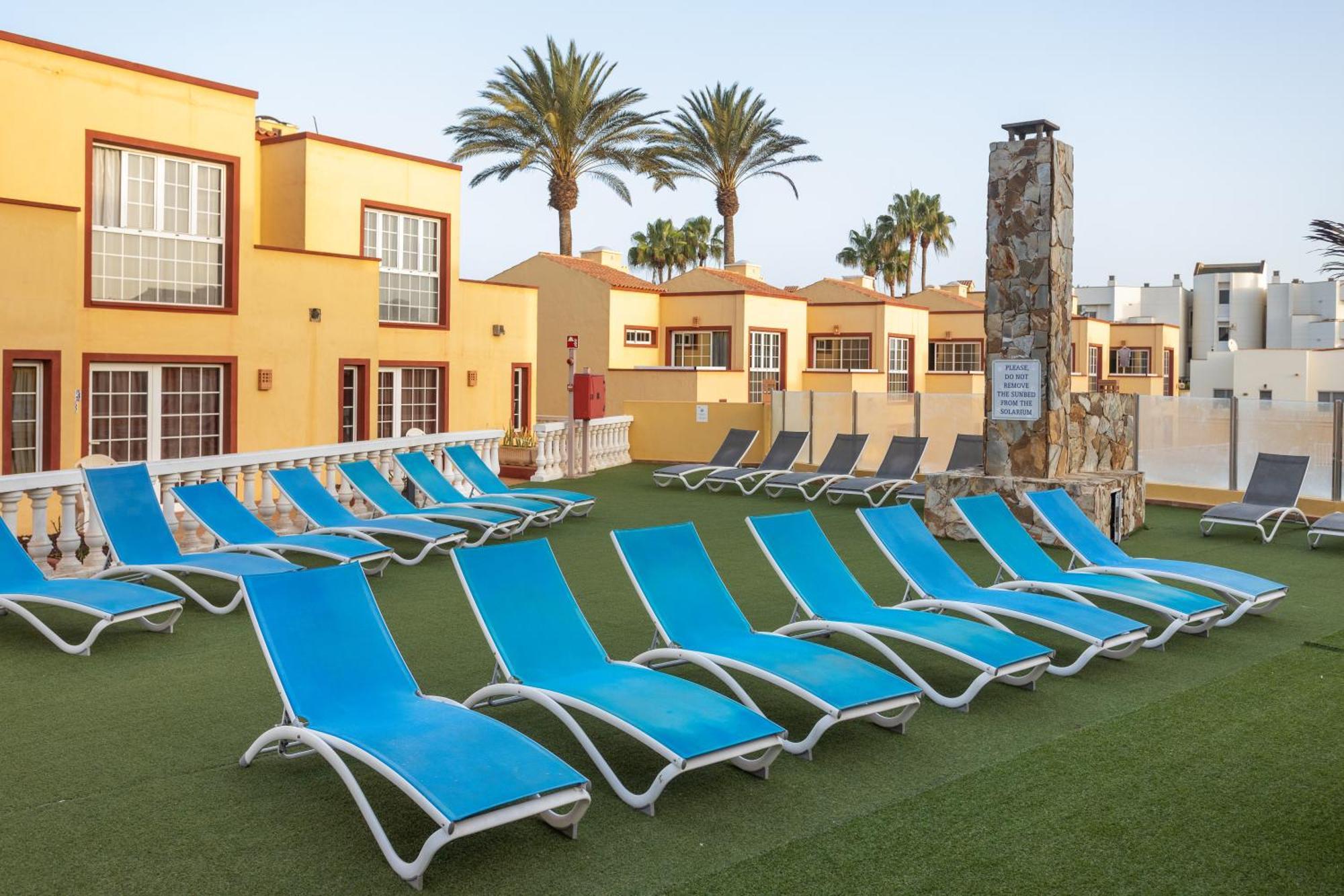 Apartamentos Maxorata Beach Коральео Экстерьер фото