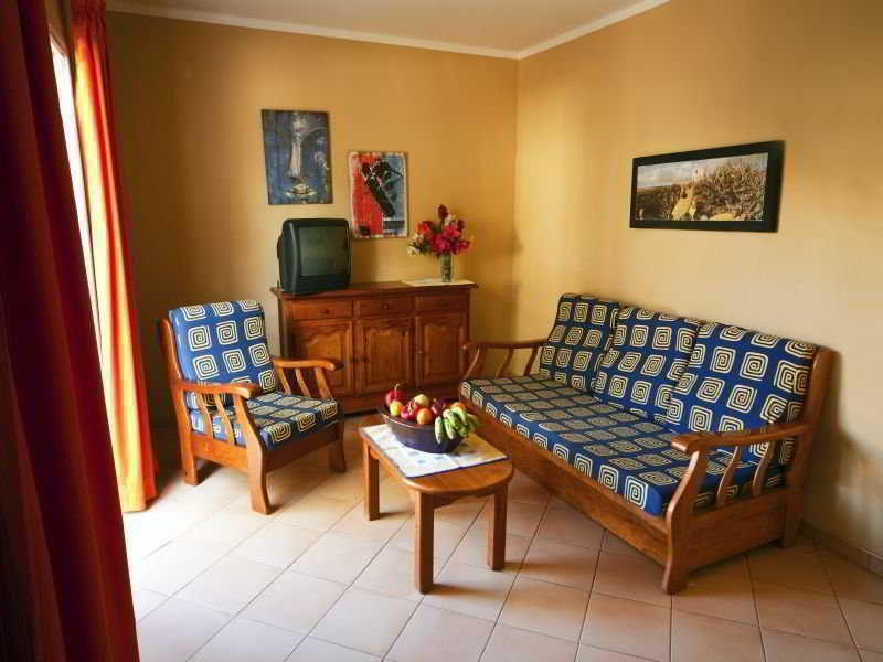Apartamentos Maxorata Beach Коральео Экстерьер фото